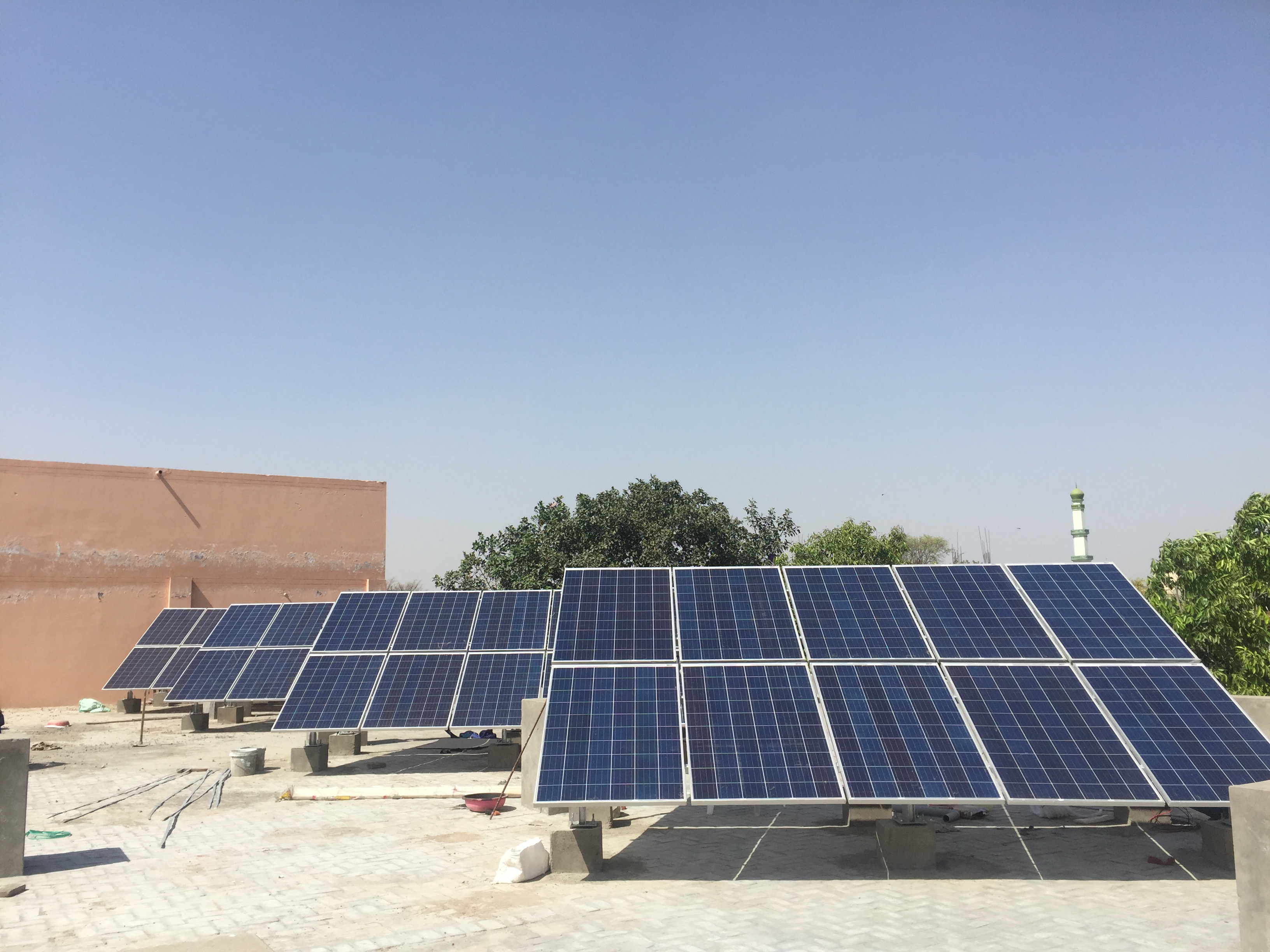 10kwp AC hybrid solar plant at Madarsa Chacha Nehru Aligarh